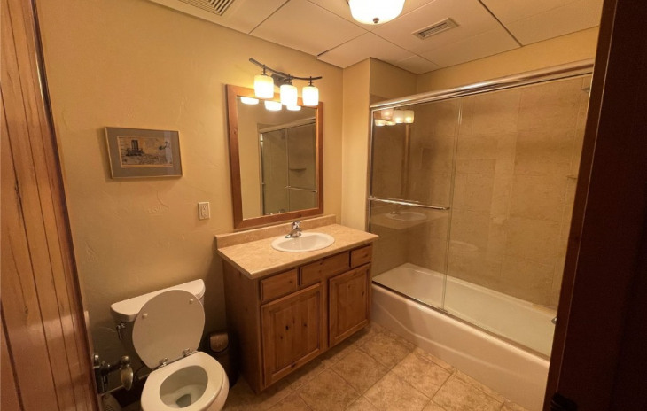 35 5th Street Photo