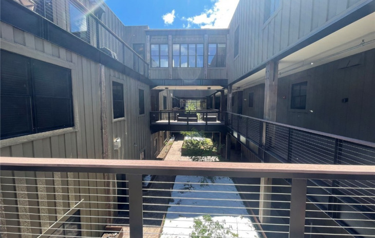 35 5th Street Photo
