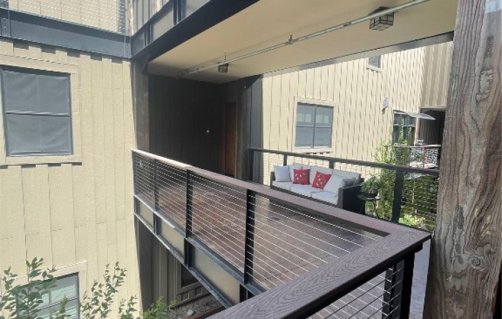 35 5th Street Photo
