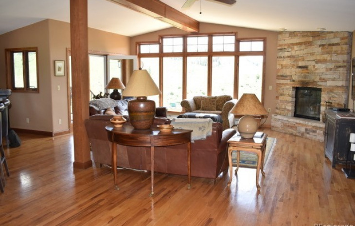 21110 County Road 25 Photo