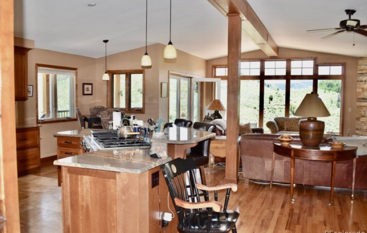 21110 County Road 25 Photo