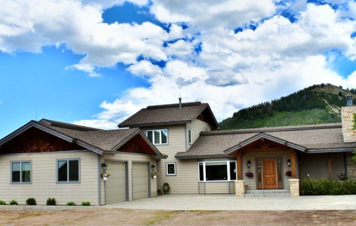 21110 County Road 25 Photo