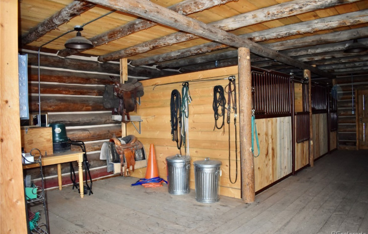 21110 County Road 25 Photo