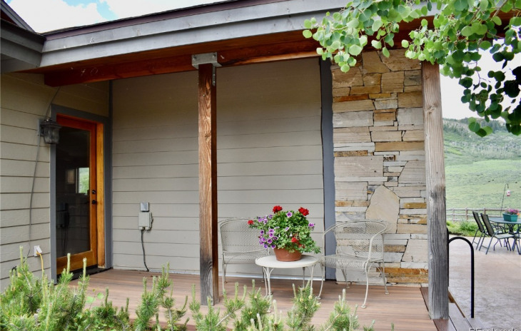 21110 County Road 25 Photo