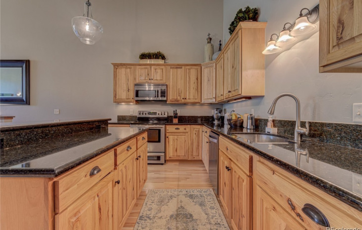 1169 Hilltop Parkway Photo