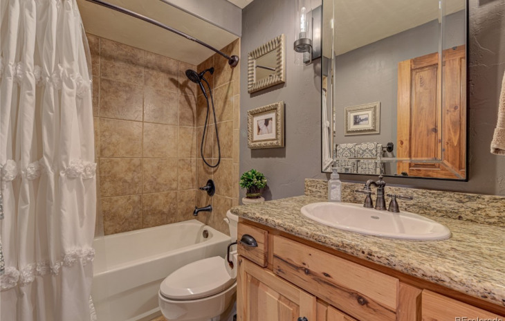 1169 Hilltop Parkway Photo