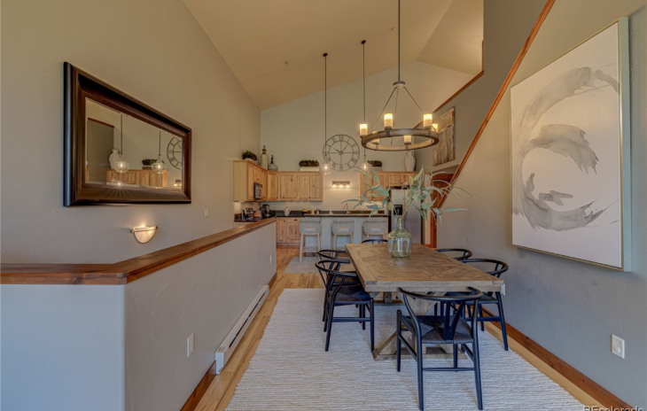 1169 Hilltop Parkway Photo