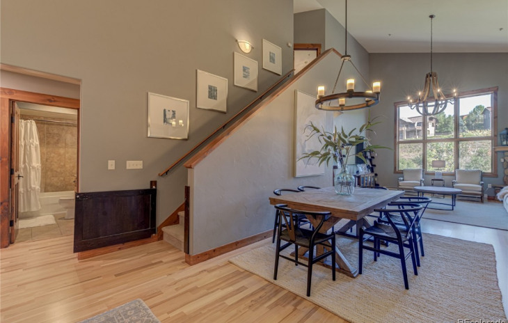 1169 Hilltop Parkway Photo