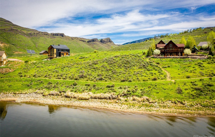24795 Arapahoe Road Photo