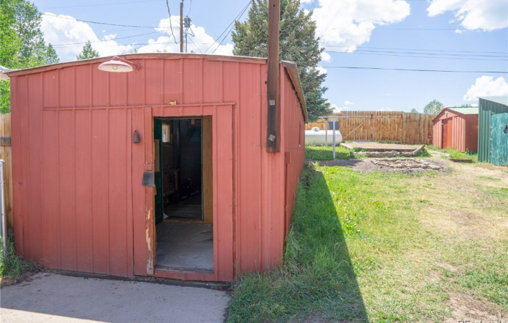 21555 State Highway 131 Photo