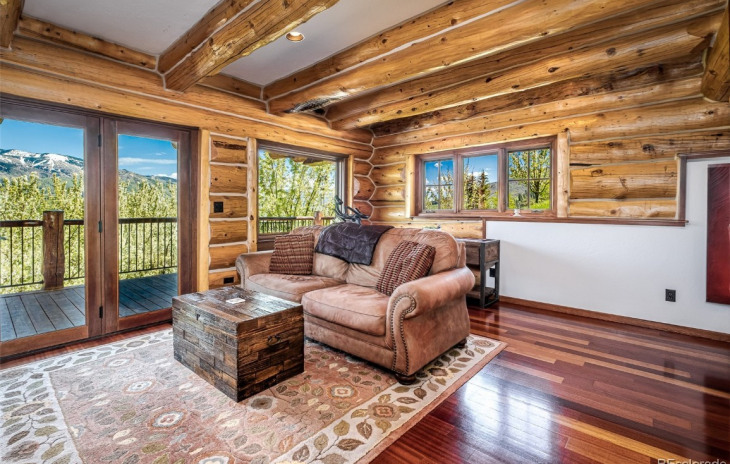 1220 Buckskin Court Photo