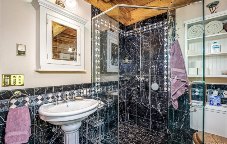 1220 Buckskin Court Photo
