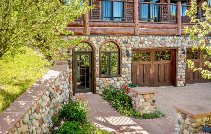 1220 Buckskin Court Photo