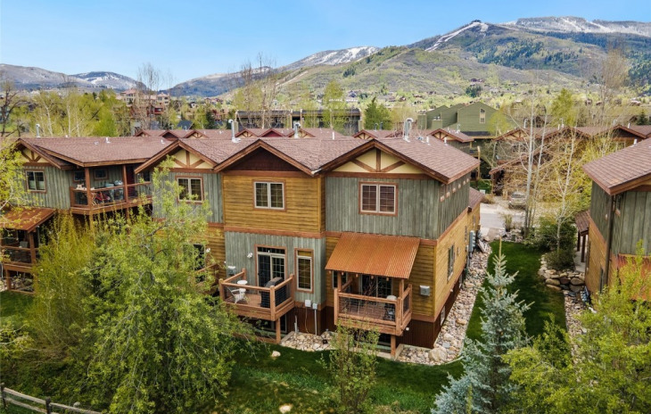 3069 Aspen Leaf Way Photo