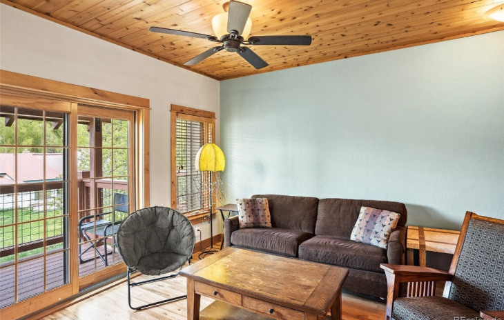 3069 Aspen Leaf Way Photo