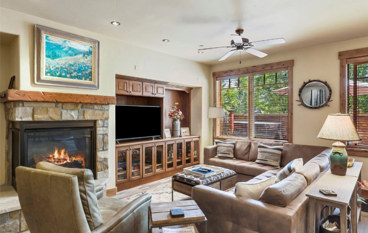1800 Medicine Springs Drive Photo