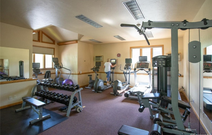 1800 Medicine Springs Drive Photo
