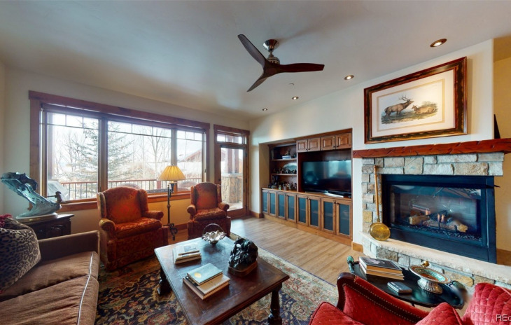 1800 Medicine Springs Drive Photo