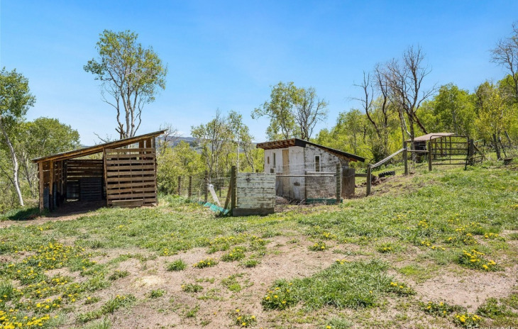 24425 Rawhide Trail Photo