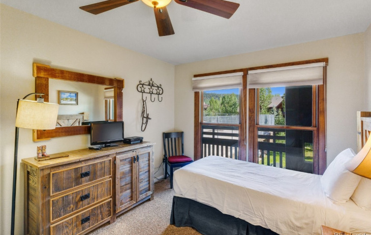 2700 Village Drive Photo