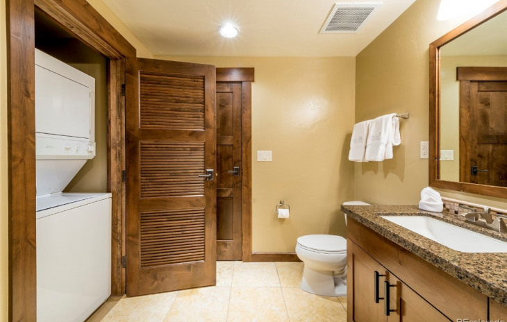1175 Bangtail Way Photo