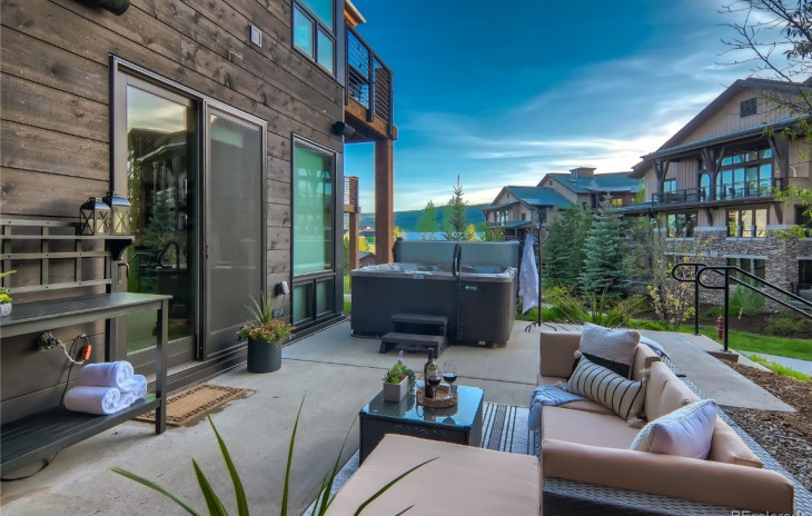 1466 Bangtail Way Photo