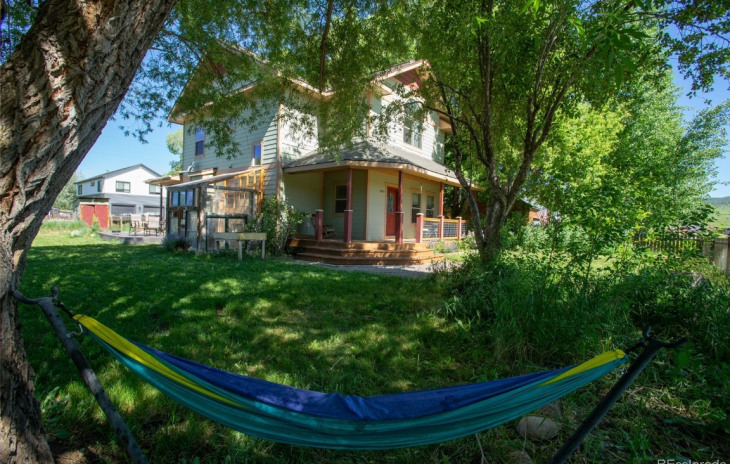 38835 Main Street Photo