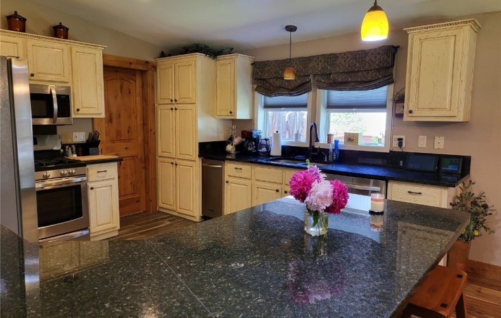 3227 Willowbrook Court Photo