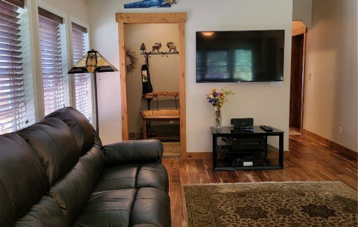 3227 Willowbrook Court Photo