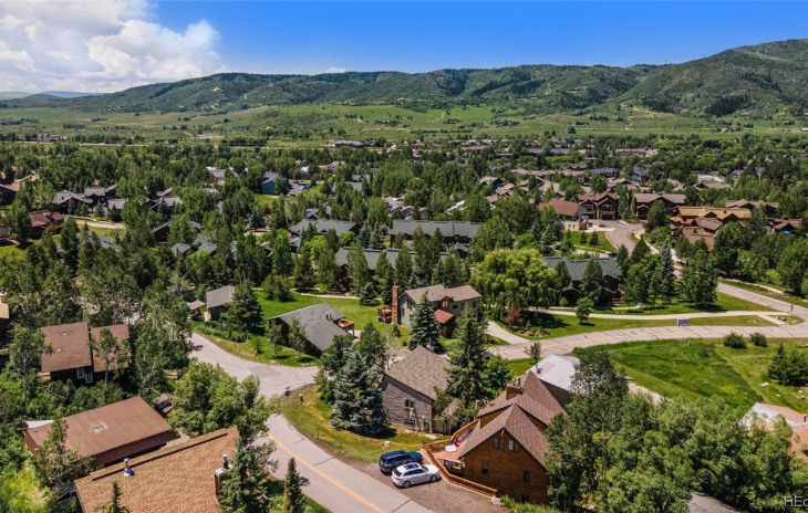 3280 Village Drive Photo