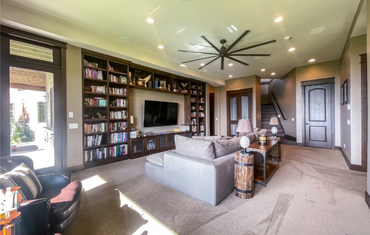 305 Boulder Ridge Road Photo