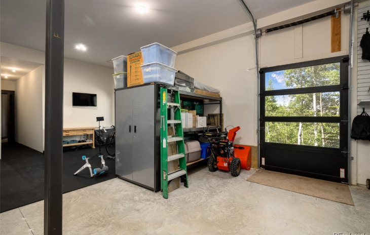 305 Boulder Ridge Road Photo