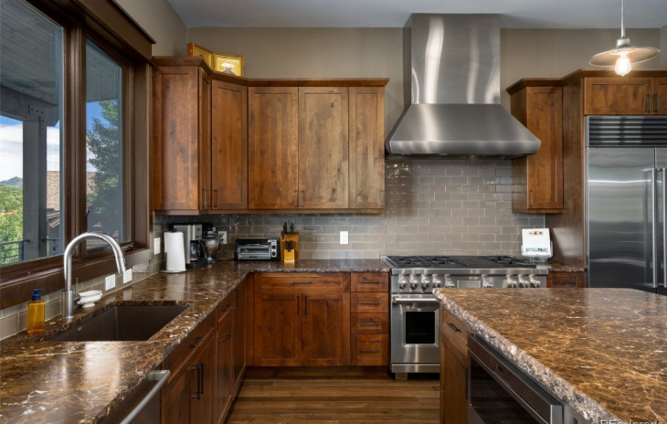 305 Boulder Ridge Road Photo
