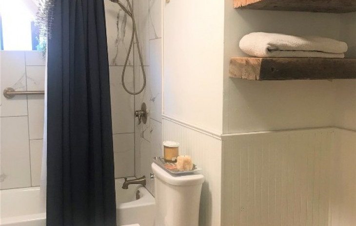 417 Moffat Avenue Photo