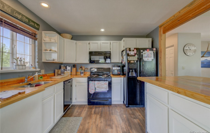 290 Harvest Drive Photo