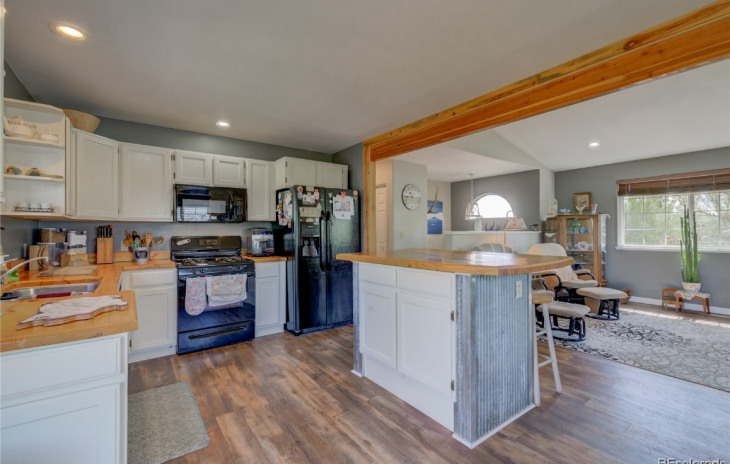 290 Harvest Drive Photo