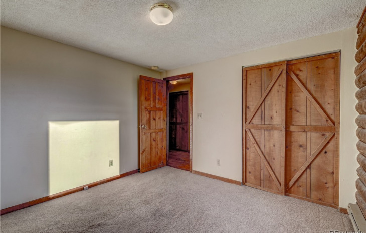 28445 Valley View Lane Photo