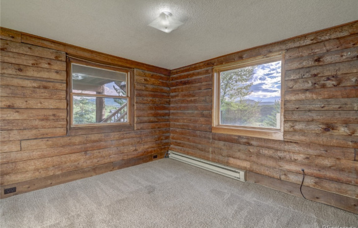28445 Valley View Lane Photo