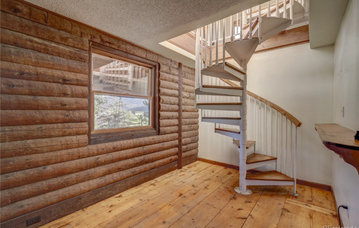 28445 Valley View Lane Photo
