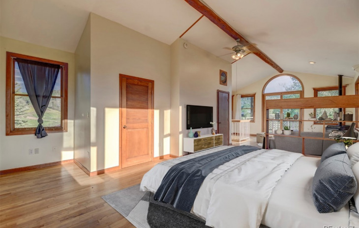 28445 Valley View Lane Photo