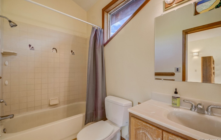 28445 Valley View Lane Photo