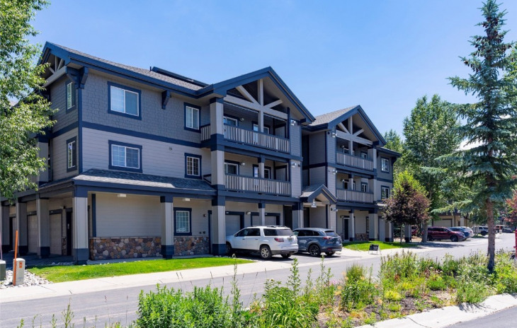 3325 Columbine Drive Photo