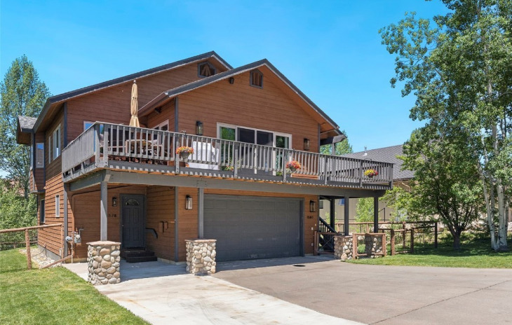 1580 Red Hawk Court Photo