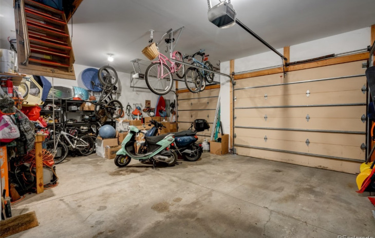 215 Huckleberry Lane Photo
