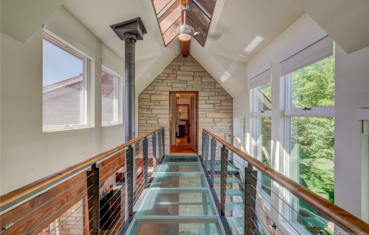 24 Maple Street Photo