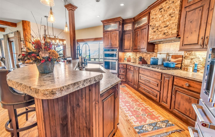 629 Meadowbrook Circle Photo
