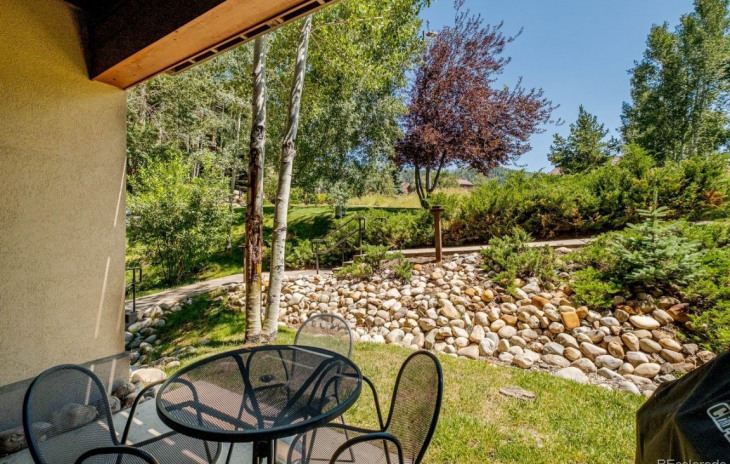 2920 Village Drive Photo