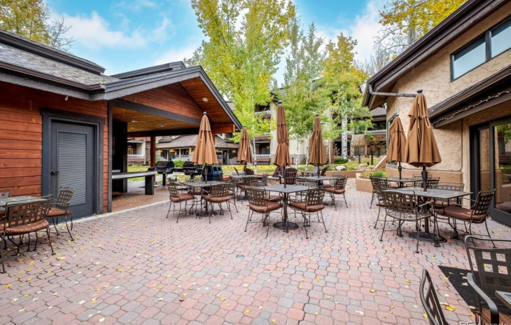 2920 Village Drive Photo