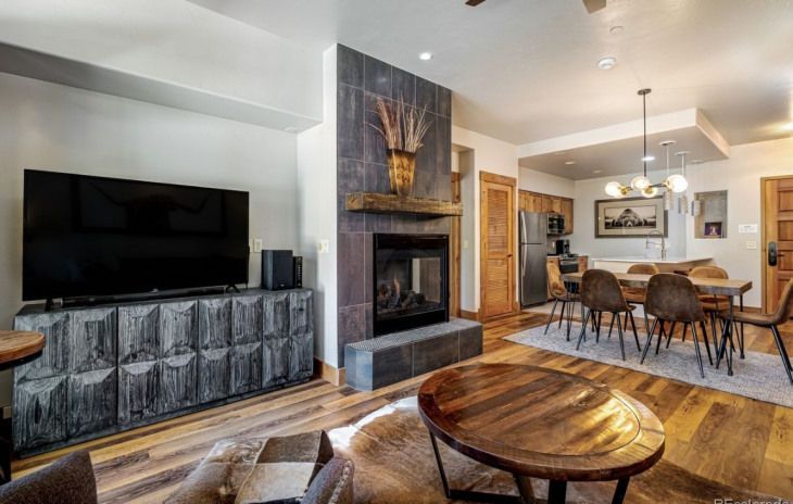 2920 Village Drive Photo
