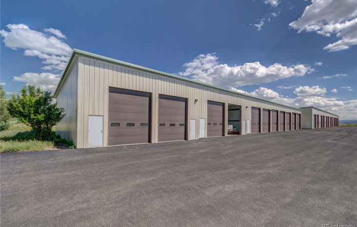 501 W Airport Boulevard Photo